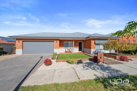 Property photo of 3 Lindsay Place Bacchus Marsh VIC 3340