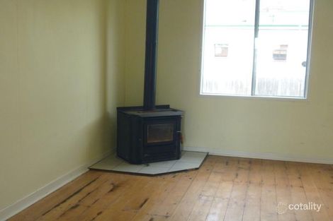 Property photo of 30 Treverton Street Wallangarra QLD 4383