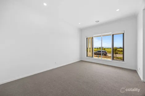 Property photo of 88 Thurling Parade Lucas VIC 3350