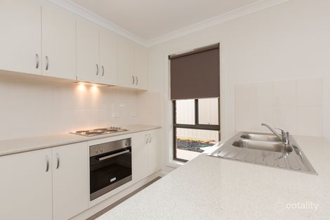 Property photo of 2/1 Meadow Grove Mildura VIC 3500