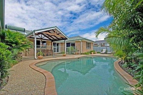 Property photo of 6 Clipper Close Caves Beach NSW 2281