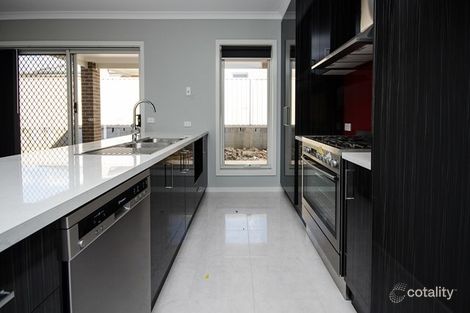 Property photo of 19 Gurney Crescent Wodonga VIC 3690