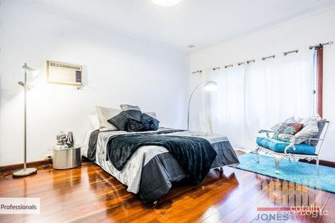 Property photo of 8 Broadway Embleton WA 6062
