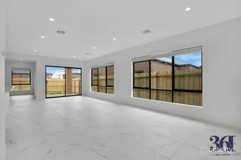 Property photo of 4 Griffith Road Deanside VIC 3336