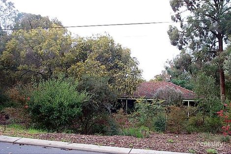 Property photo of 5 George Road Roleystone WA 6111