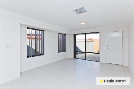 Property photo of 9 Gracefield Boulevard Harrisdale WA 6112