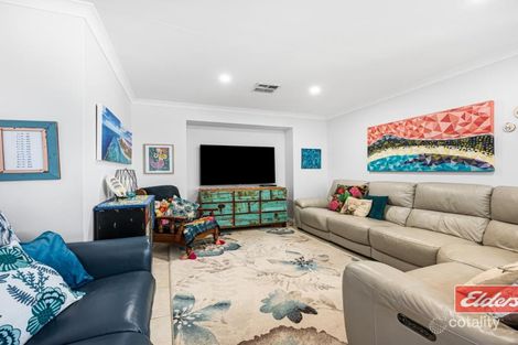Property photo of 20 Coastside Crescent Glenfield WA 6532