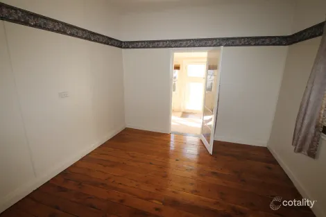 Property photo of 2 Lee Avenue Quirindi NSW 2343