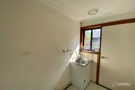 Property photo of 1/42 Rosella Avenue Werribee VIC 3030