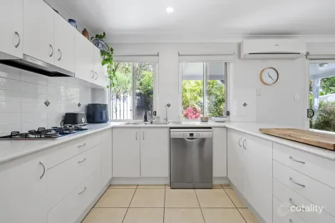 Property photo of 6 Canyon Parade Springbrook QLD 4213