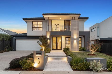 Property photo of 8 Gowrie Avenue Frankston South VIC 3199