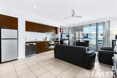 Property photo of 407/569 Esplanade Urangan QLD 4655