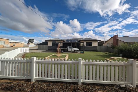 12 Railway Ave, Carnamah, WA 6517
