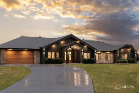 31a Jirrima Cres, Cooroibah, QLD 4565