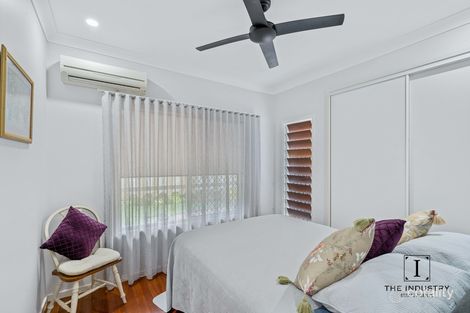 Property photo of 3 Davidson Close Redlynch QLD 4870