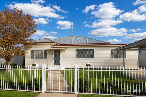 335 Warialda St, Moree, NSW 2400