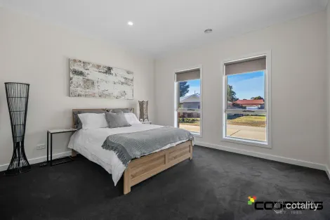 Property photo of 14/4 Gordon Crescent Romsey VIC 3434