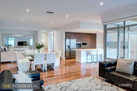 23a Coleman Cres, Melville, WA 6156