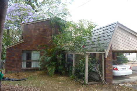 Property photo of 17 Ninth Avenue St Lucia QLD 4067
