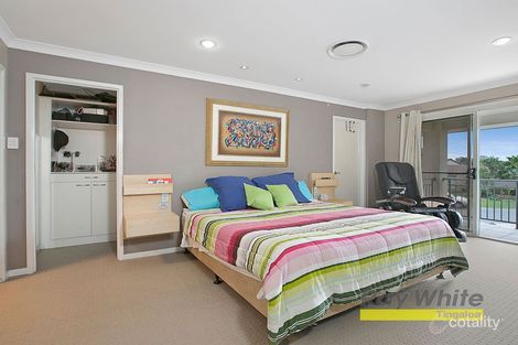 Property photo of 30 Wirra Circuit Wynnum West QLD 4178