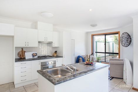 Property photo of 2/20 Wattlevale Place Ulladulla NSW 2539