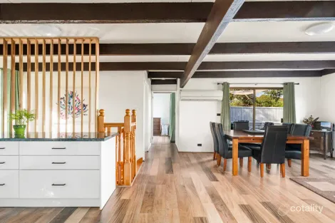 7 Lyle Ct, Goughs Bay, VIC 3723