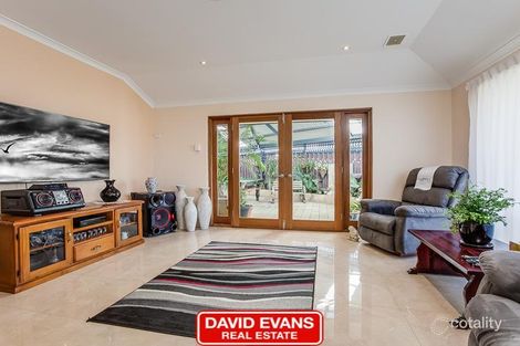 Property photo of 21 Colebrook Circle Secret Harbour WA 6173