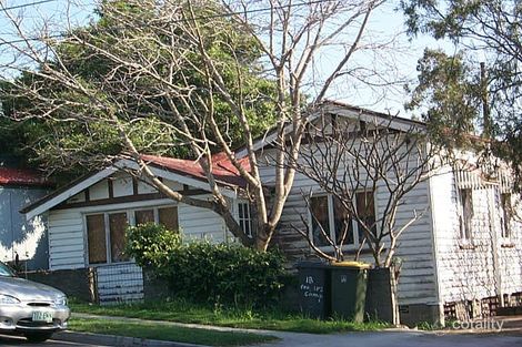 18 Coopers Camp Rd, Bardon, QLD 4065