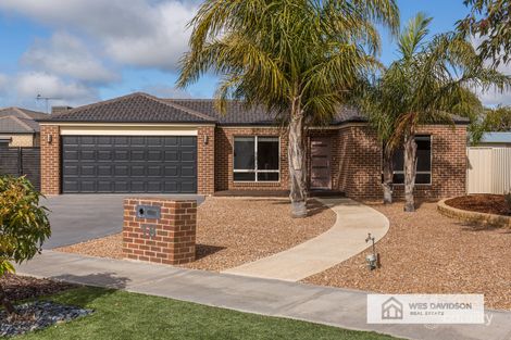 18 Perry Dr, Horsham, VIC 3400