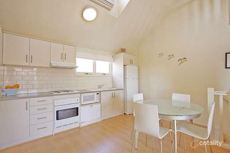 Property photo of 8 Sims Square Kensington VIC 3031