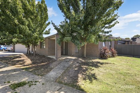 1/8 Carmichael Ct, Sebastopol, VIC 3356