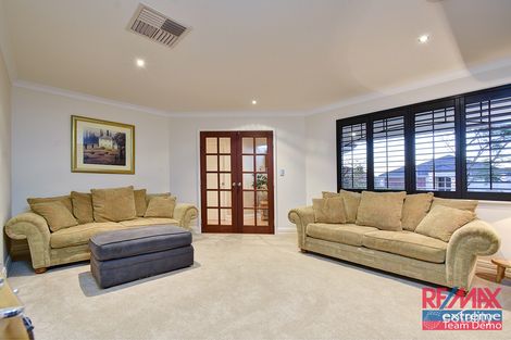 Property photo of 11 Keanefield Drive Carramar WA 6031