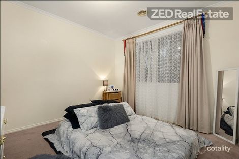 Property photo of 1 Domain Drive Berwick VIC 3806