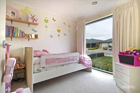 Property photo of 3 John Winter Street Gungahlin ACT 2912