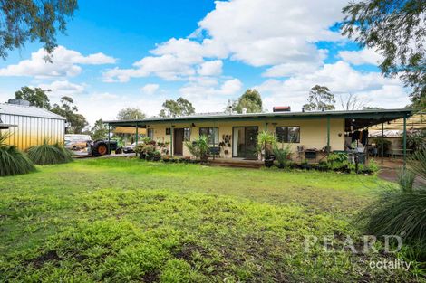 6 Sadler Rd, Coonabidgee, WA 6503