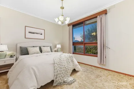 Property photo of 36 McIndoe Parade Parkdale VIC 3195