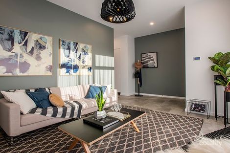 Property photo of 47 Applecross Circuit Spring Mountain QLD 4300