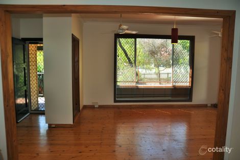 Property photo of 27 Oldham Crescent Hilton WA 6163