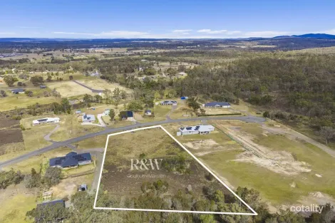 Property photo of 13 Corriedale Drive Marulan NSW 2579