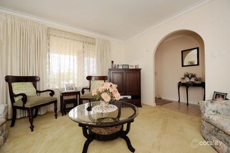 Property photo of 8 Poole Place Bateman WA 6150