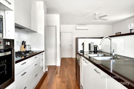 Property photo of 22 Lobb Street Brunswick VIC 3056