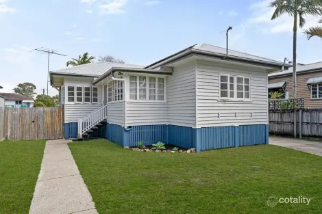 7 Rodney St, Wynnum West, QLD 4178