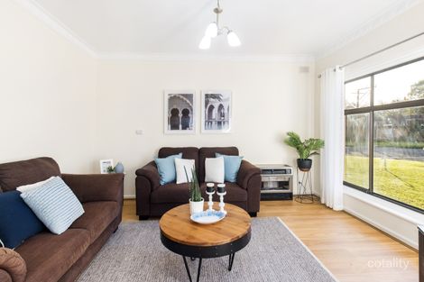 Property photo of 2 Connolly Court Rostrevor SA 5073