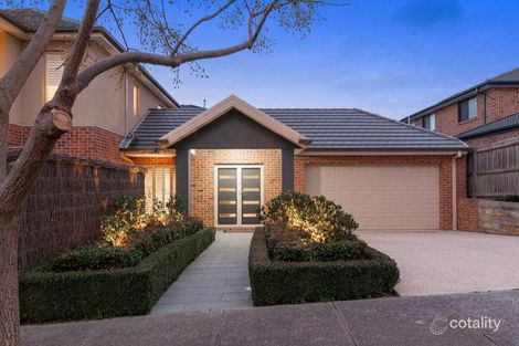 Property photo of 18 Kingston Way Mooroolbark VIC 3138
