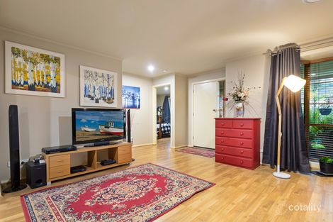 Property photo of 23 Foxzami Crescent Epping VIC 3076