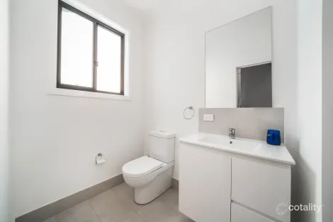 Property photo of 37 Cirrus Drive Austral NSW 2179