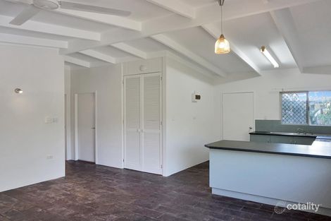 4/102-104 Wistaria St, Holloways Beach, QLD 4878