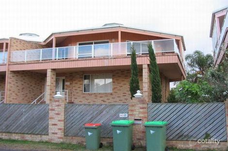 211 The Esplanade, Umina Beach, NSW 2257