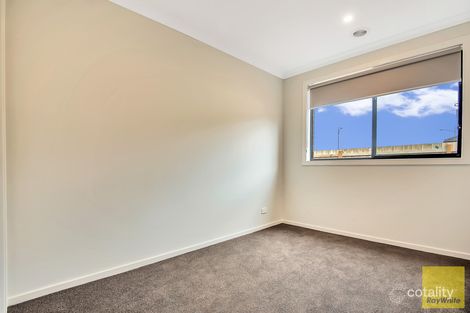 Property photo of 8 Receiver Road Aintree VIC 3336