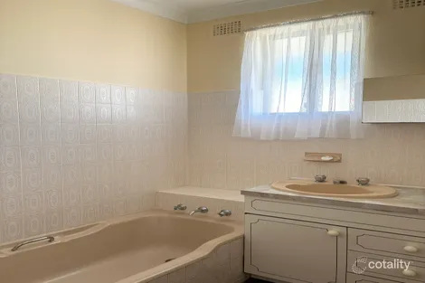 Property photo of 2/51 Methven Street Lithgow NSW 2790